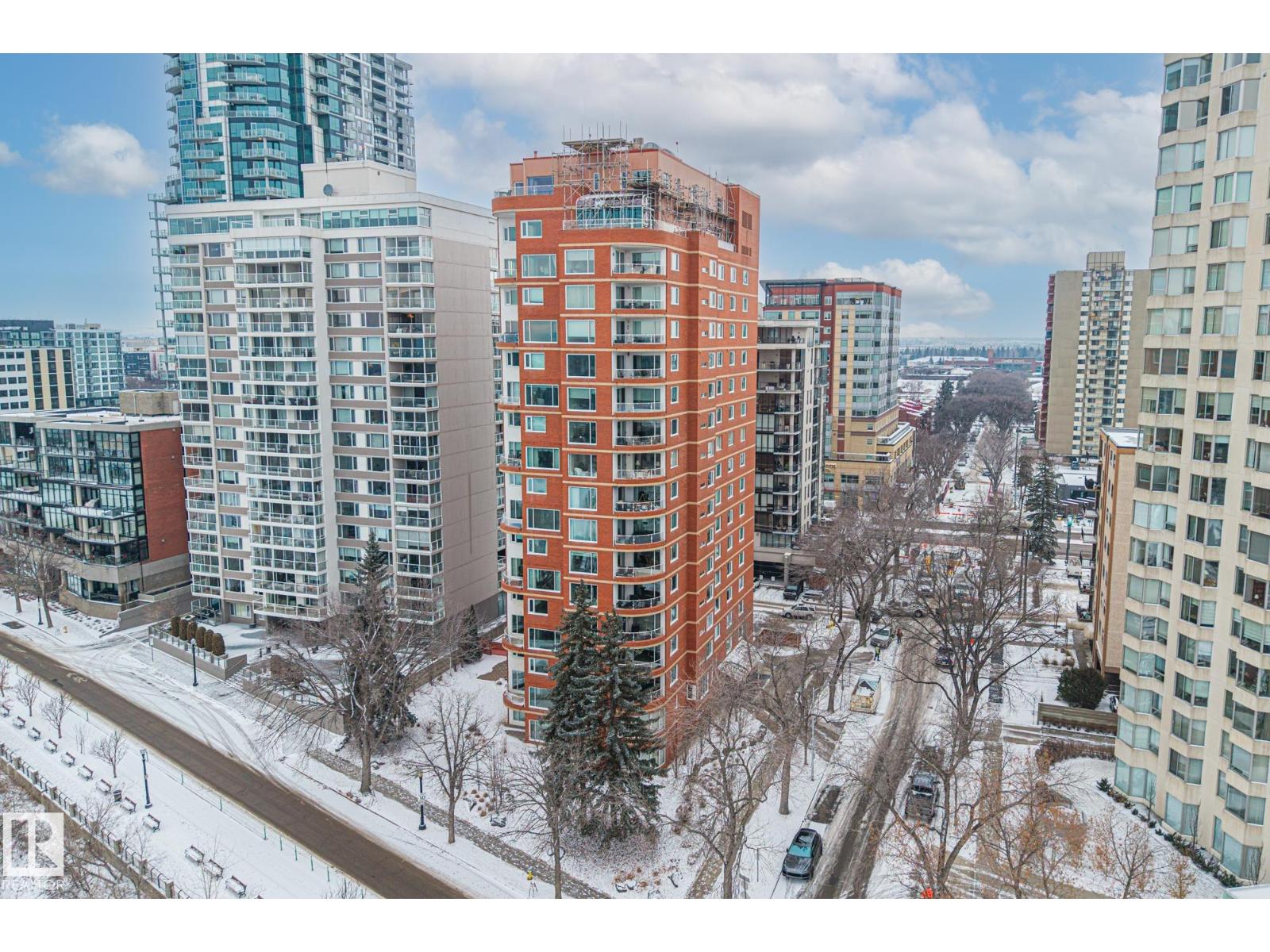 #202 10010 119 ST NW, Edmonton