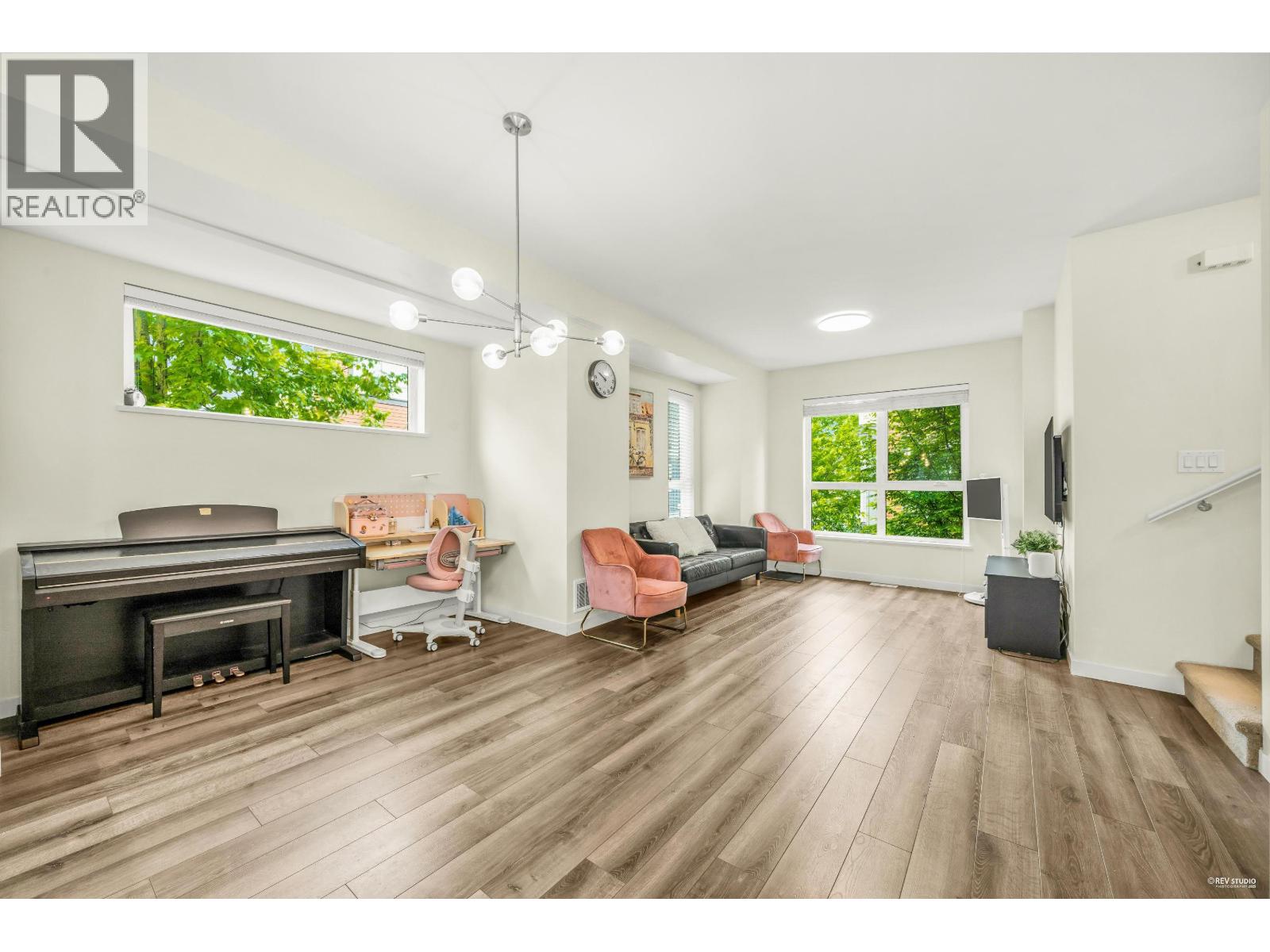 #63-10311 RIVER Drive, Richmond