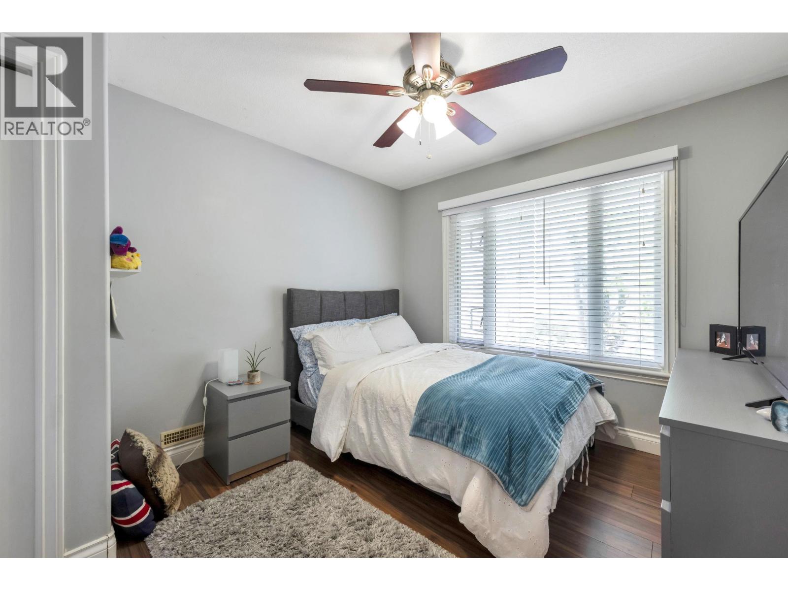 6271 ARLINGTON STREET, Vancouver