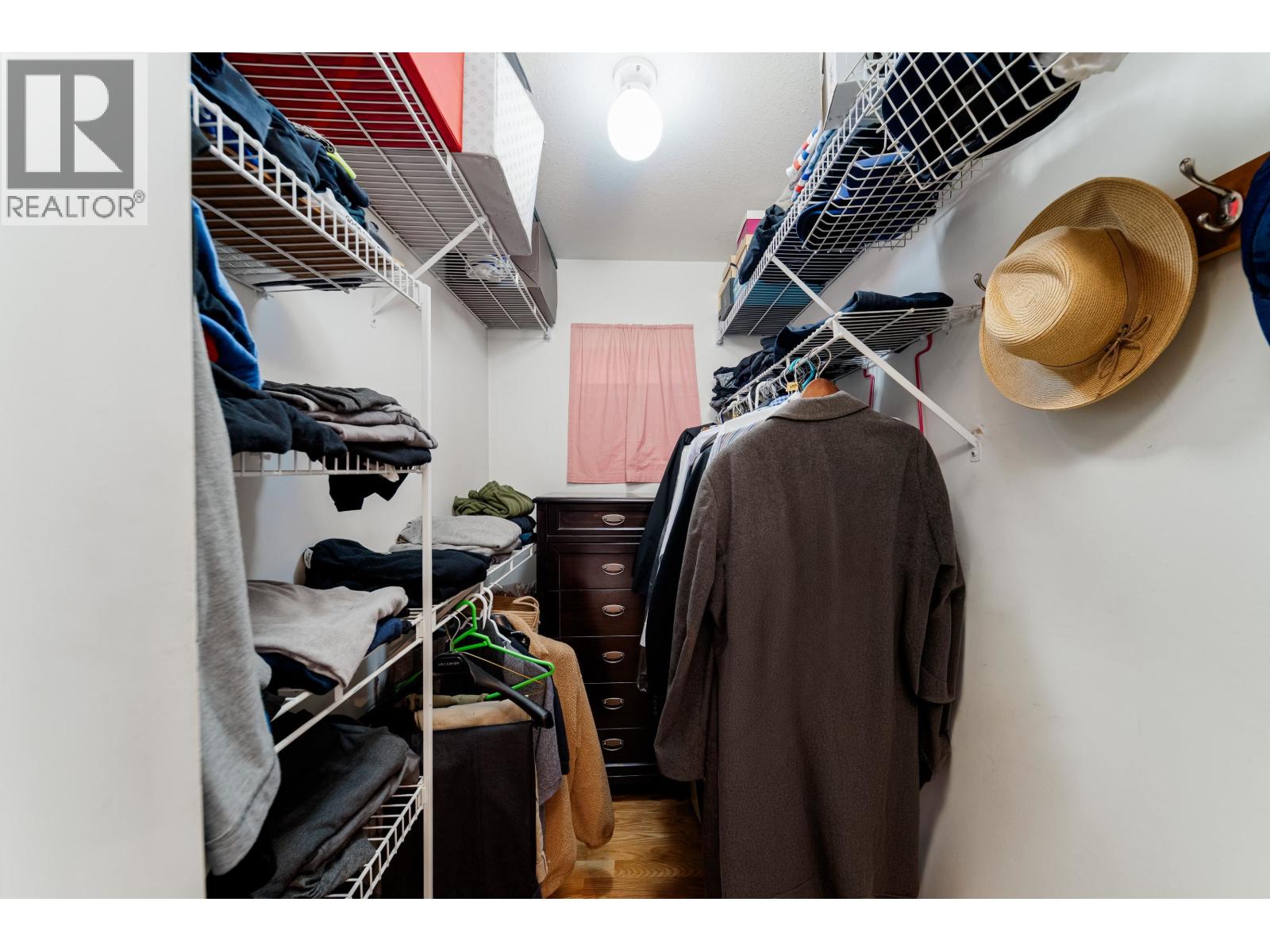 3528 W 10TH AVENUE, Vancouver