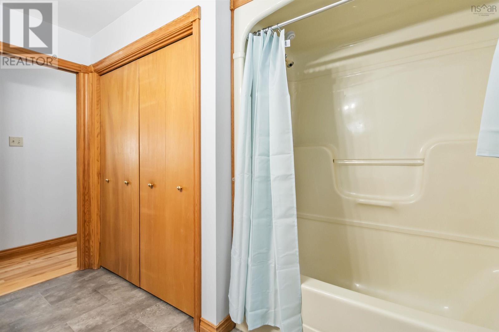 Property 28 of 42 of 1506 Sweetland Road