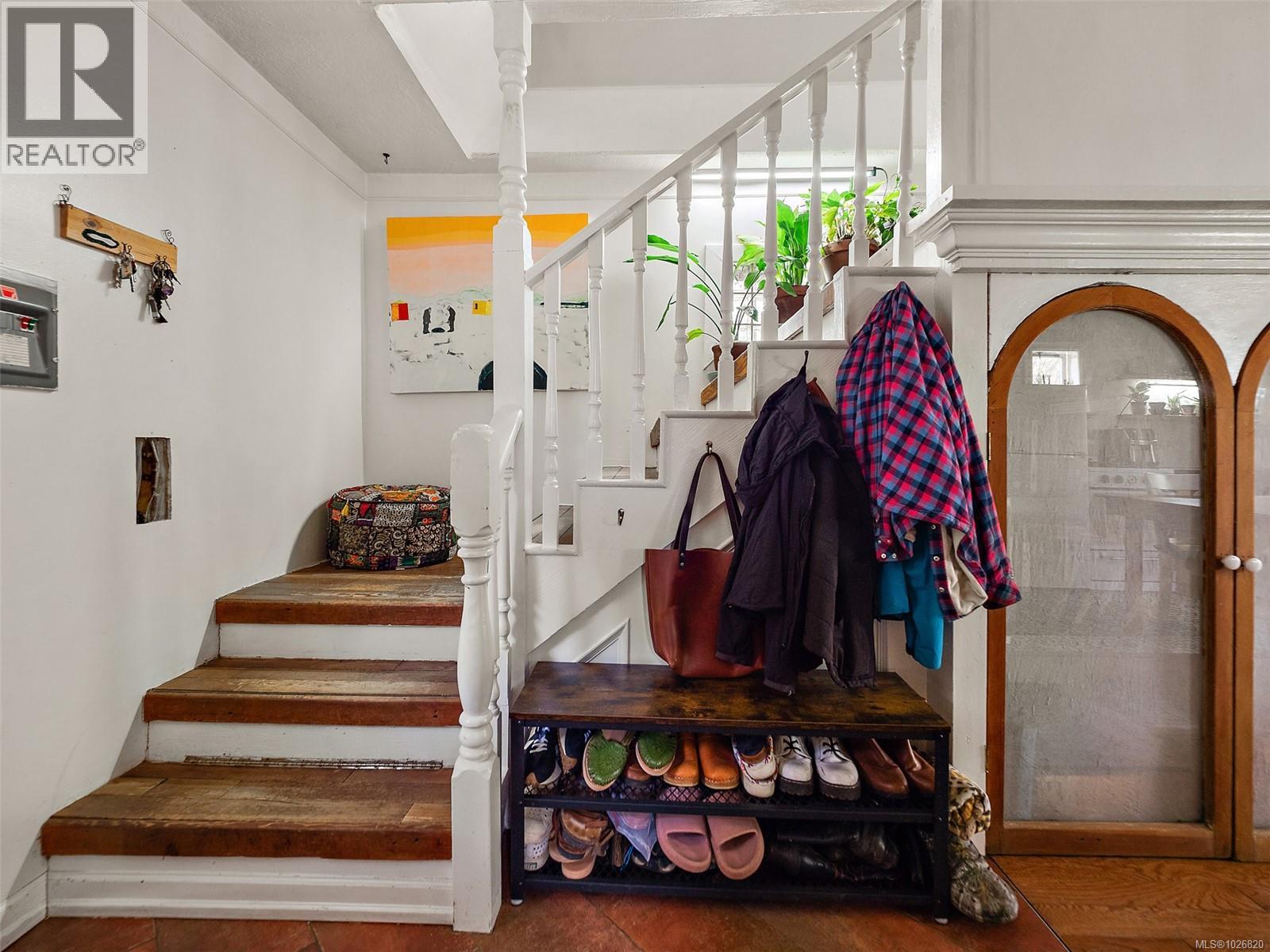  476 Quayle Road, Saanich