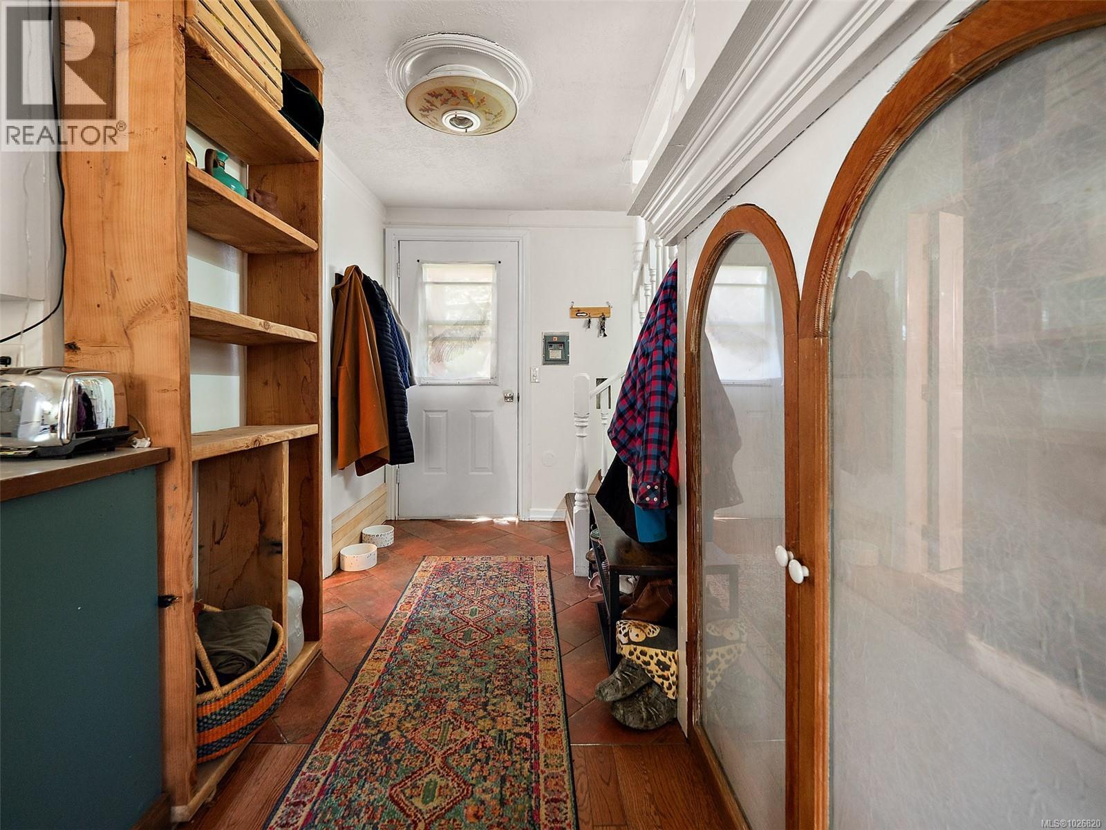  476 Quayle Road, Saanich