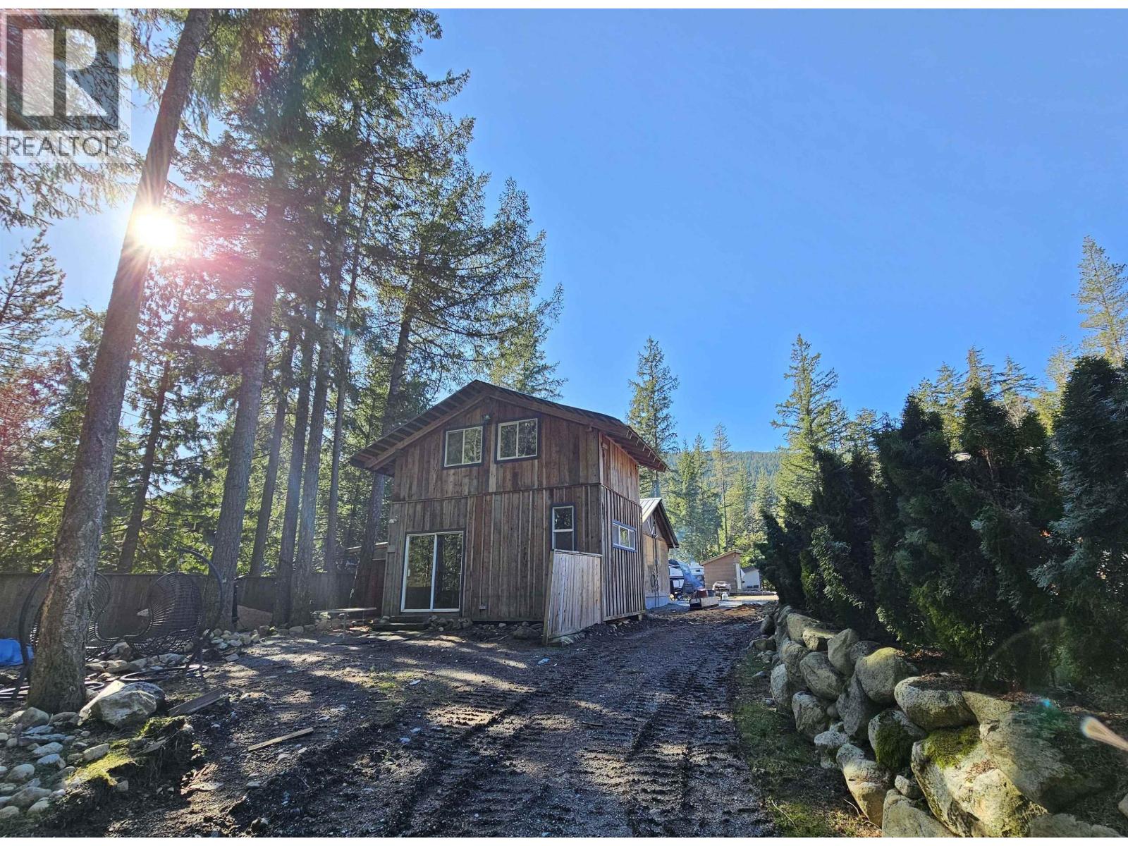 3070 MIDNIGHT WAY, Squamish