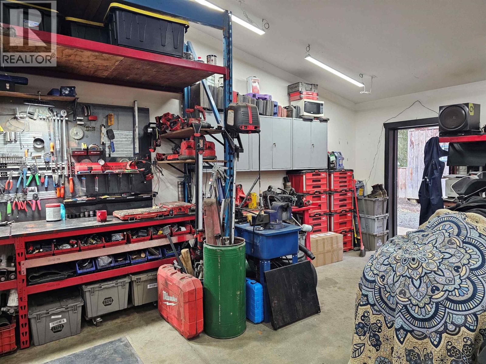 3070 MIDNIGHT WAY, Squamish