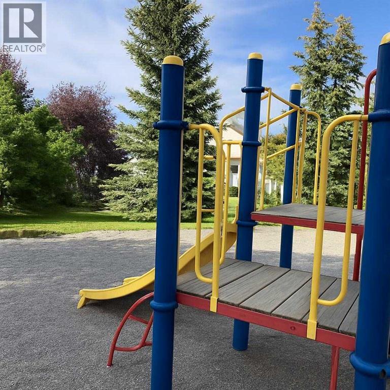 Single Family House for Sale in  Macewan Ridge Close NW MacEwan Glen Calgary 