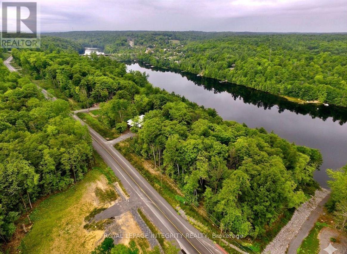 131 SHADY MAPLE ROAD, McNab/Braeside, Ontario