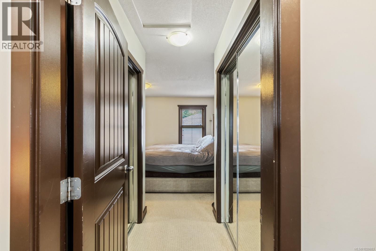 2735 Rydal Ave, Cumberland