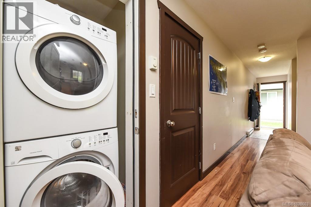 2735 Rydal Ave, Cumberland