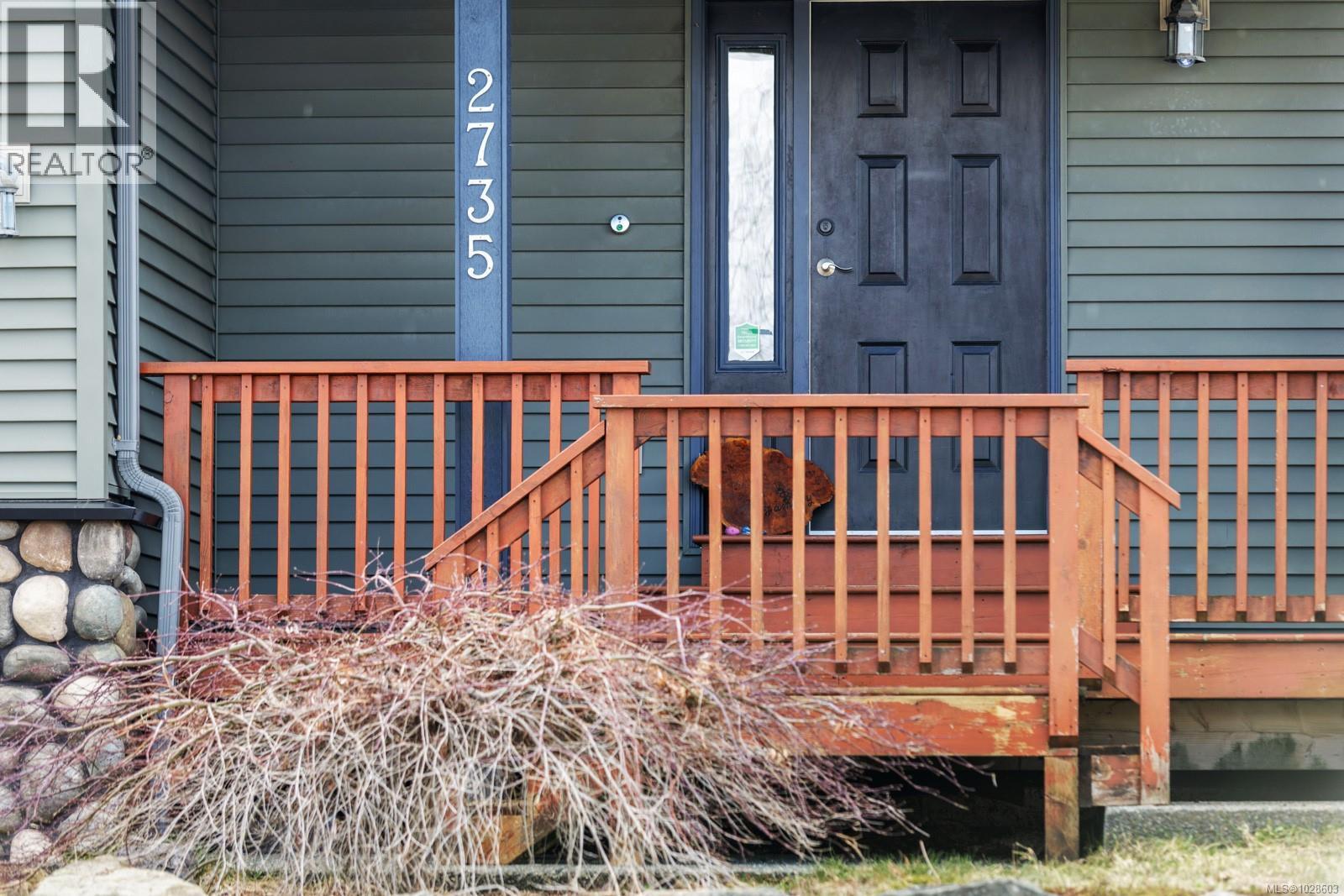 2735 Rydal Ave, Cumberland