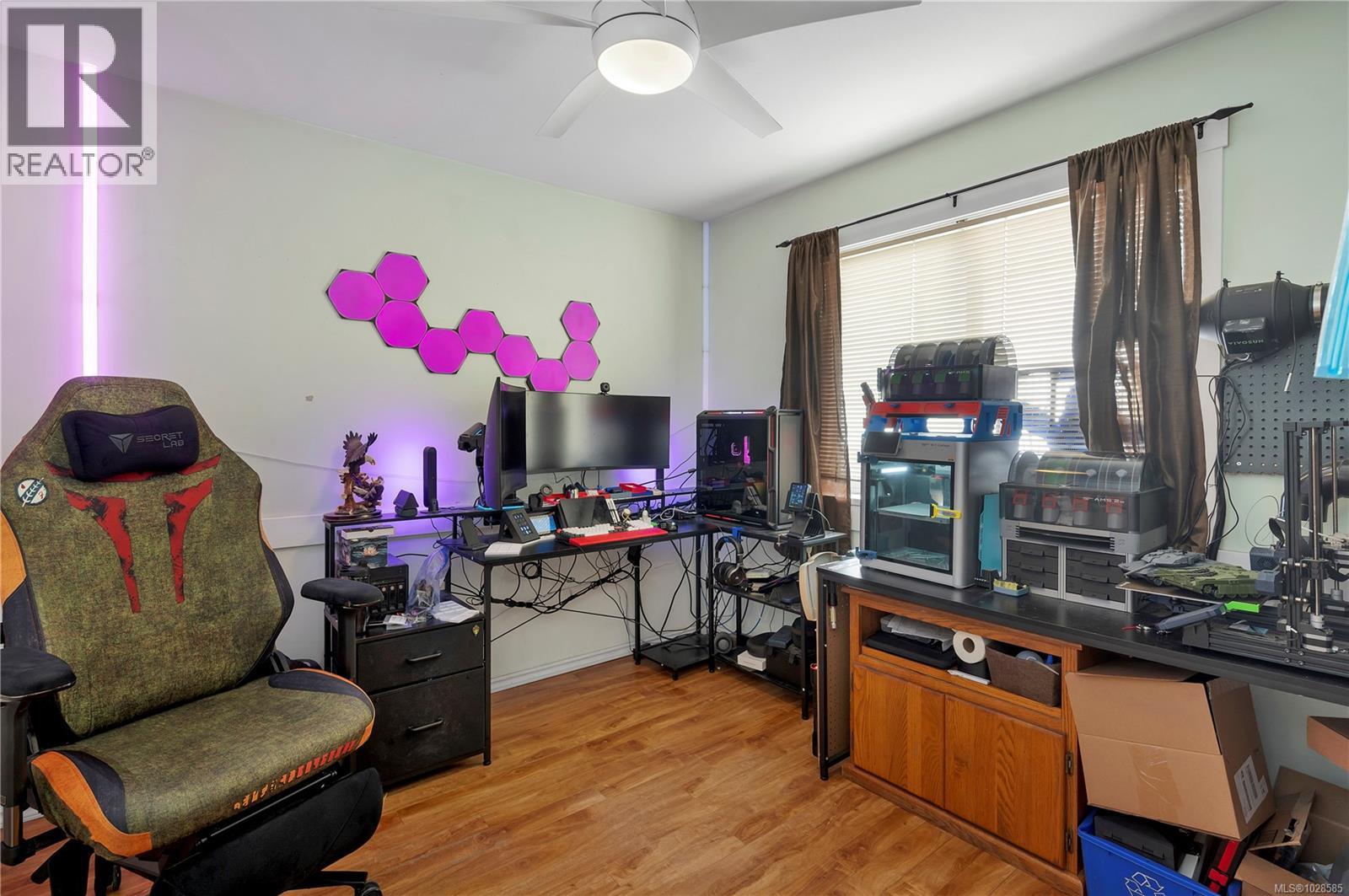 1041 SHELLBOURNE BLVD - 17