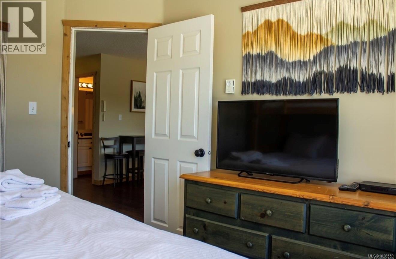 #106 1105 HENRY RD - 11