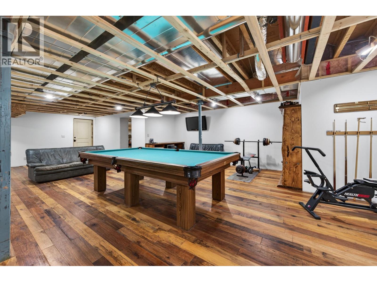 240 BUSBY Road, Merritt