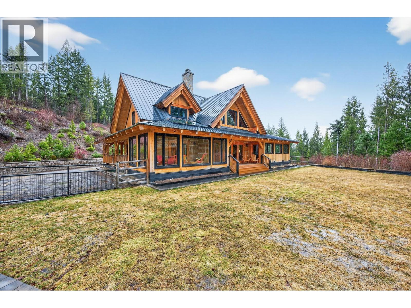 240 BUSBY Road, Merritt