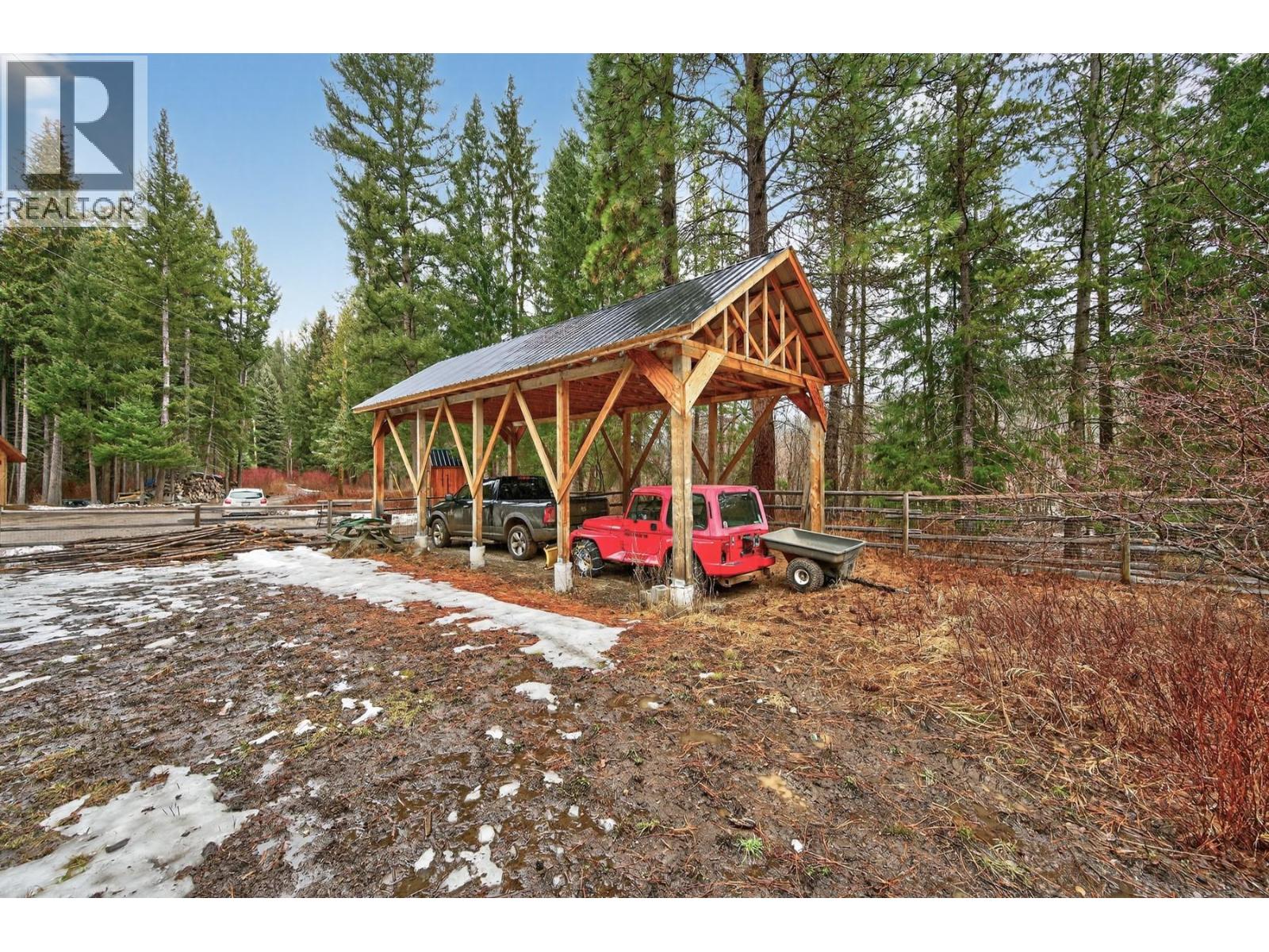 240 BUSBY Road, Merritt