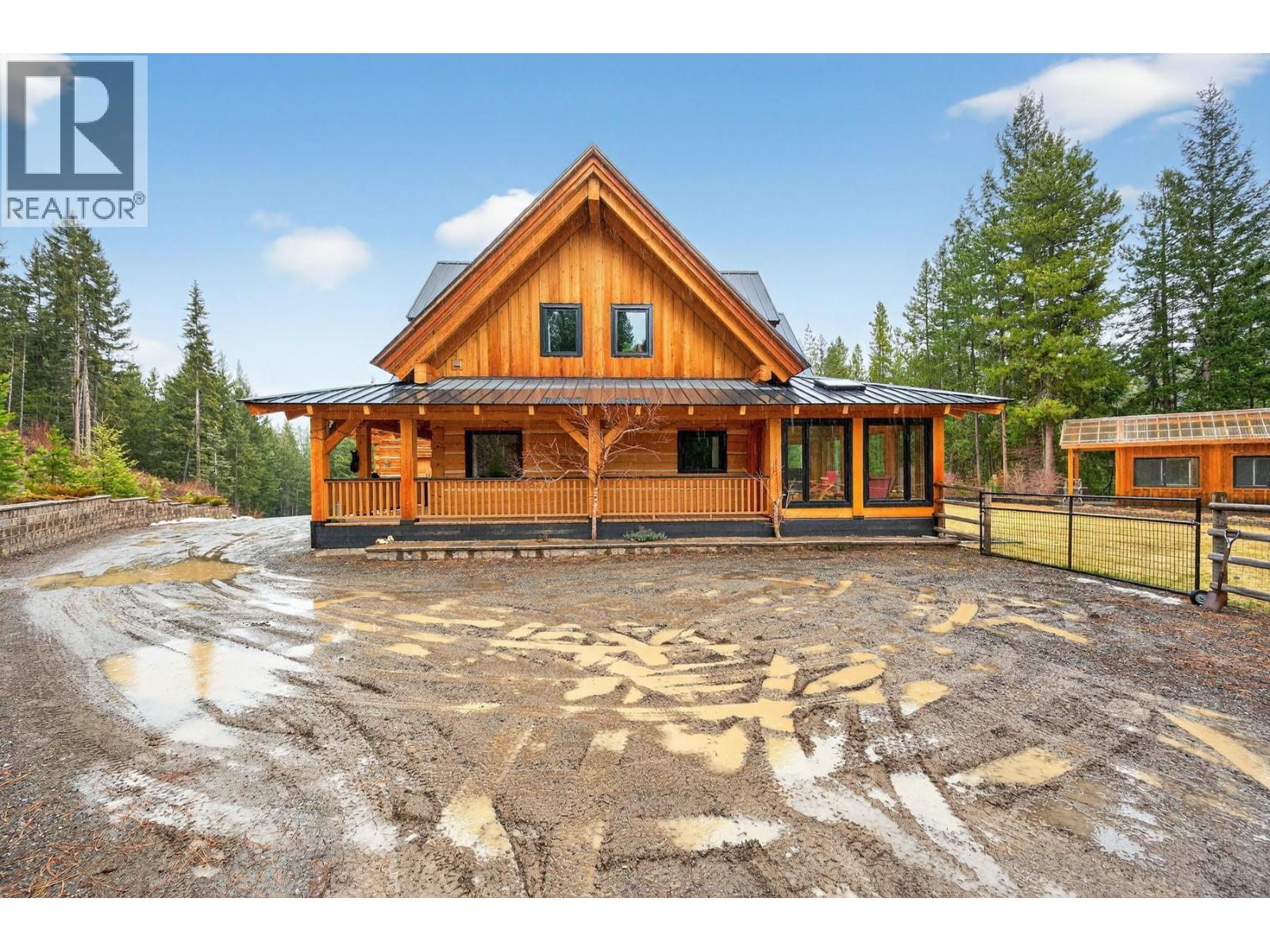 240 BUSBY Road, Merritt