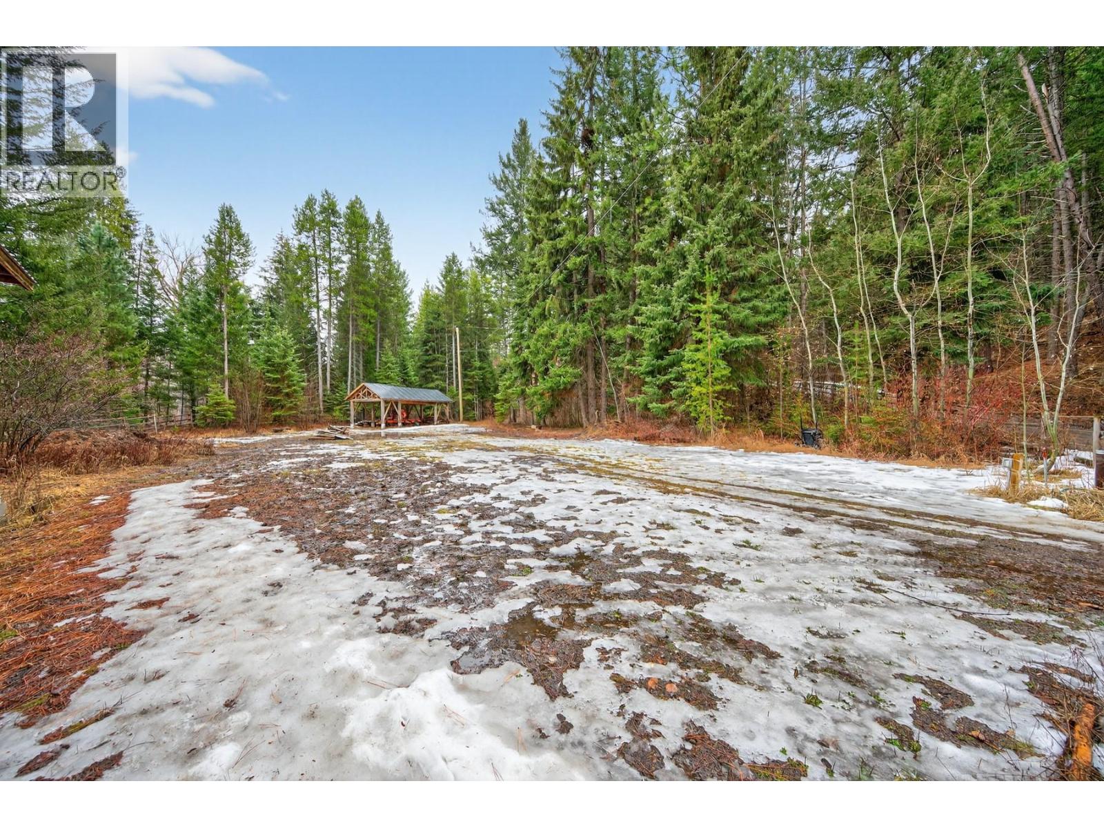 240 BUSBY Road, Merritt