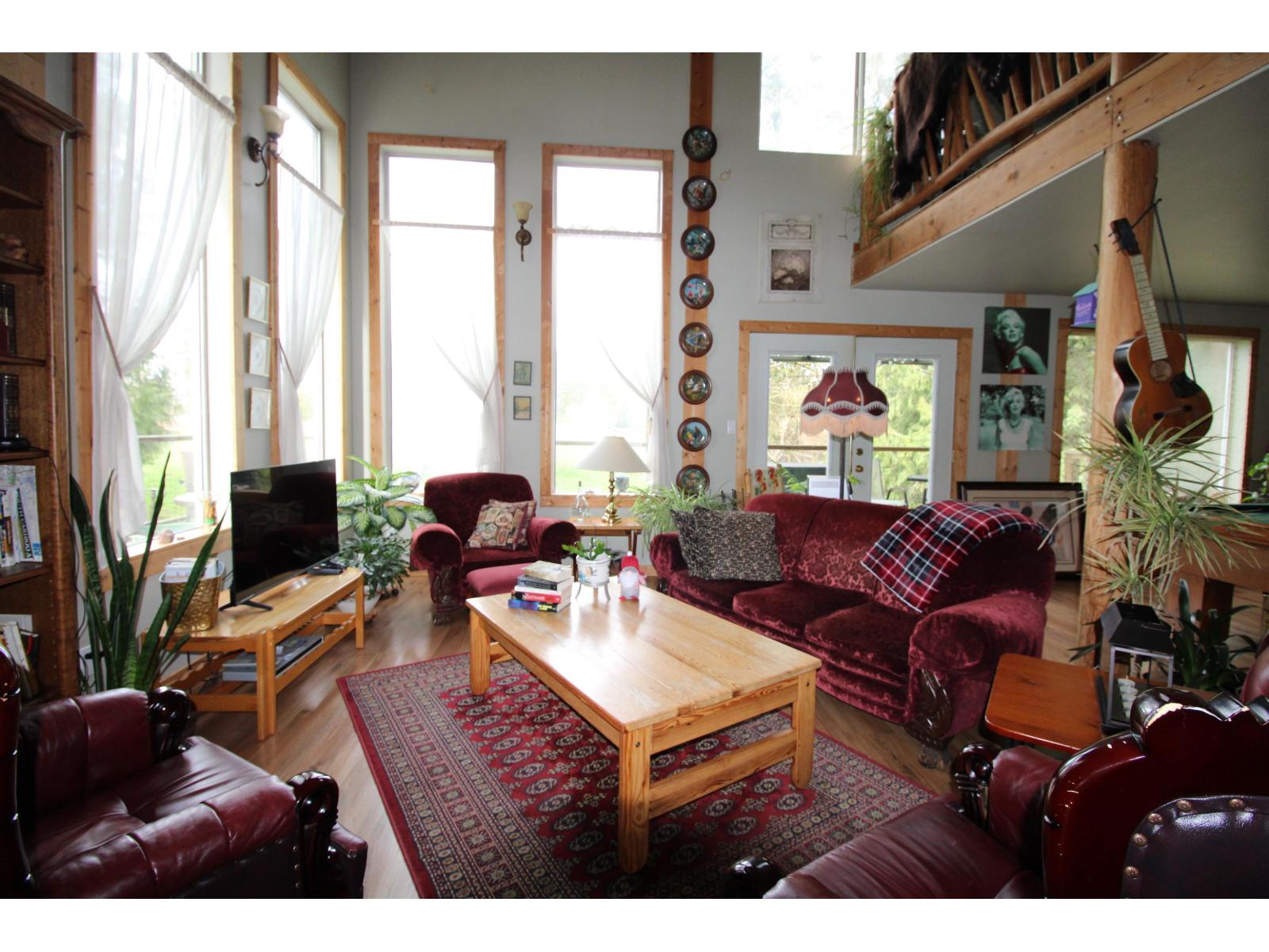 22828 38 AVENUE, Langley