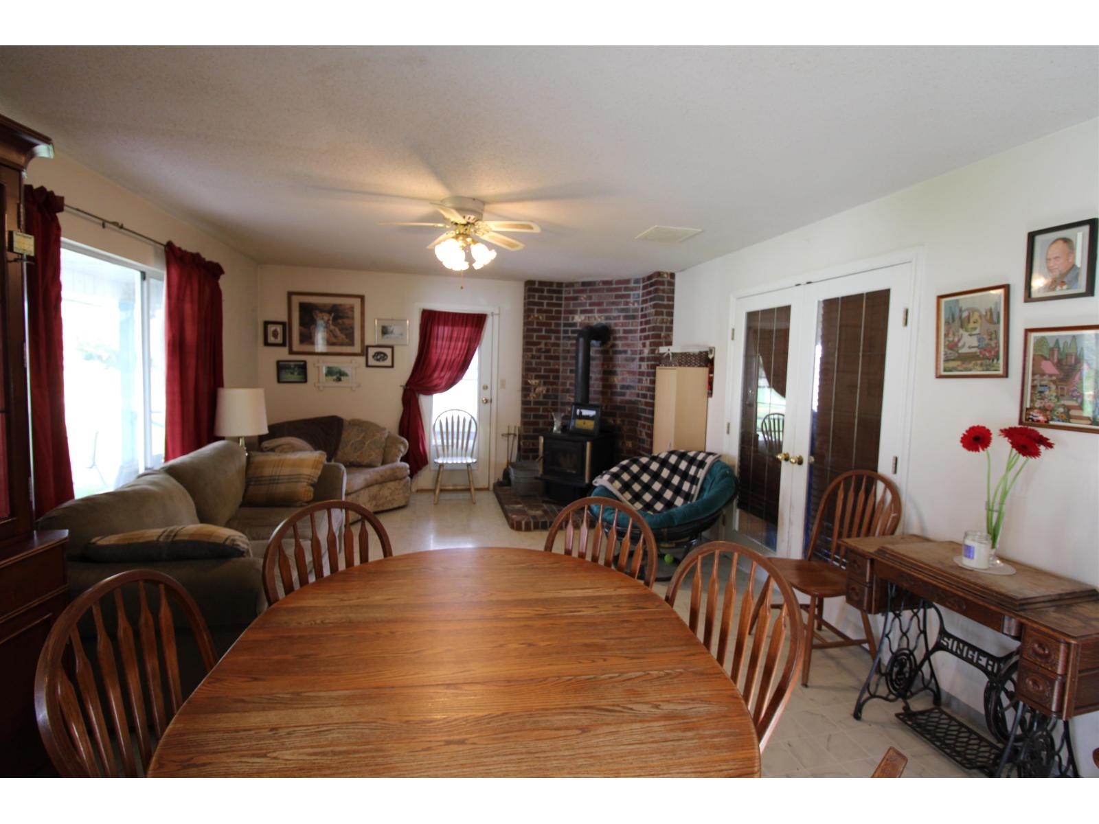 22828 38 AVENUE, Langley