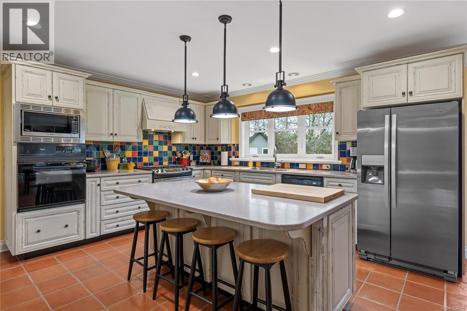 766 HEMSWORTH RD - Image 2