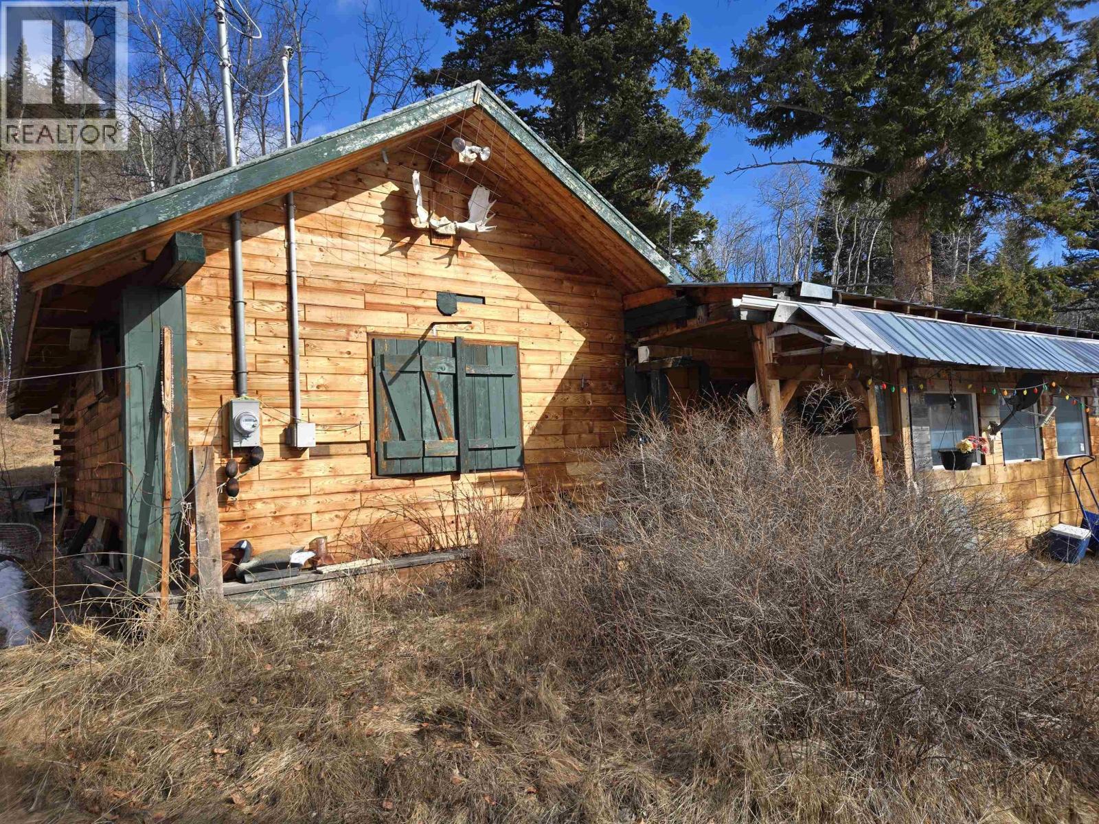 2840 FRANCOIS LAKE ROAD, Fraser Lake