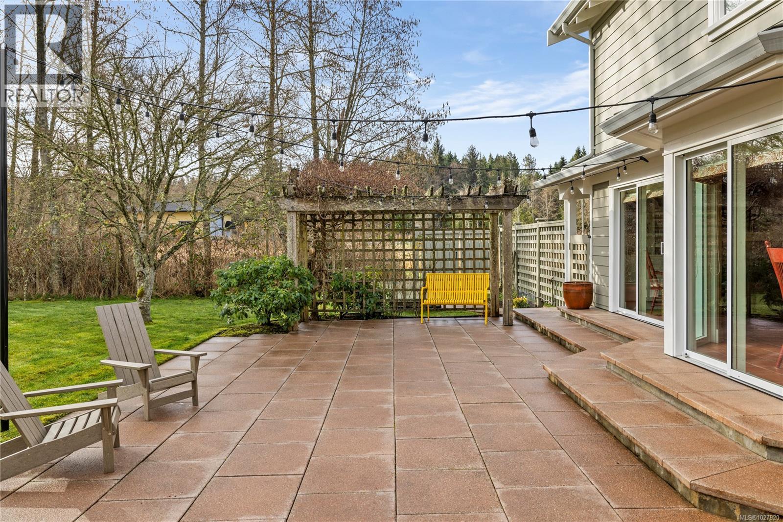 766 HEMSWORTH RD - 23