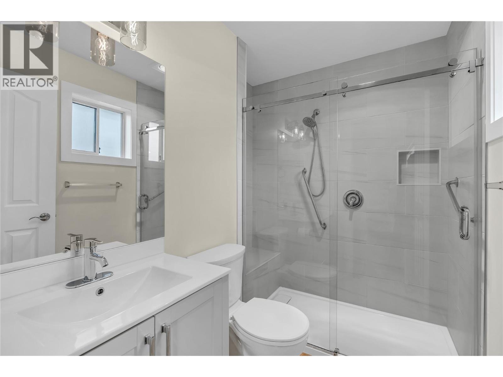 #131 3400 Wilson Street - 24
