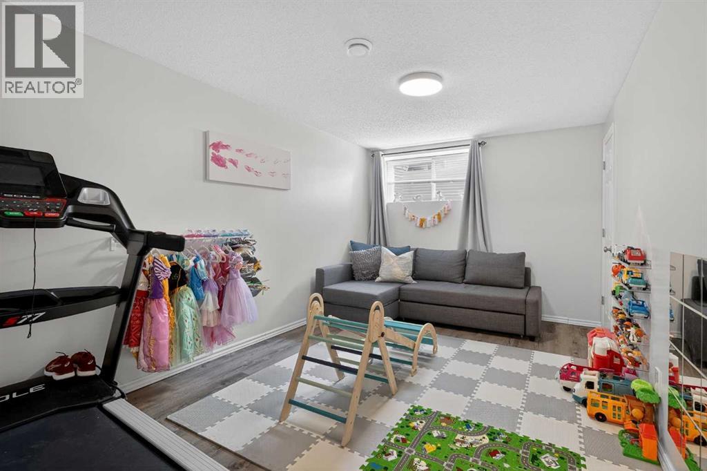 Single Family House for Sale in  Autumn Green SE Auburn Bay Calgary 