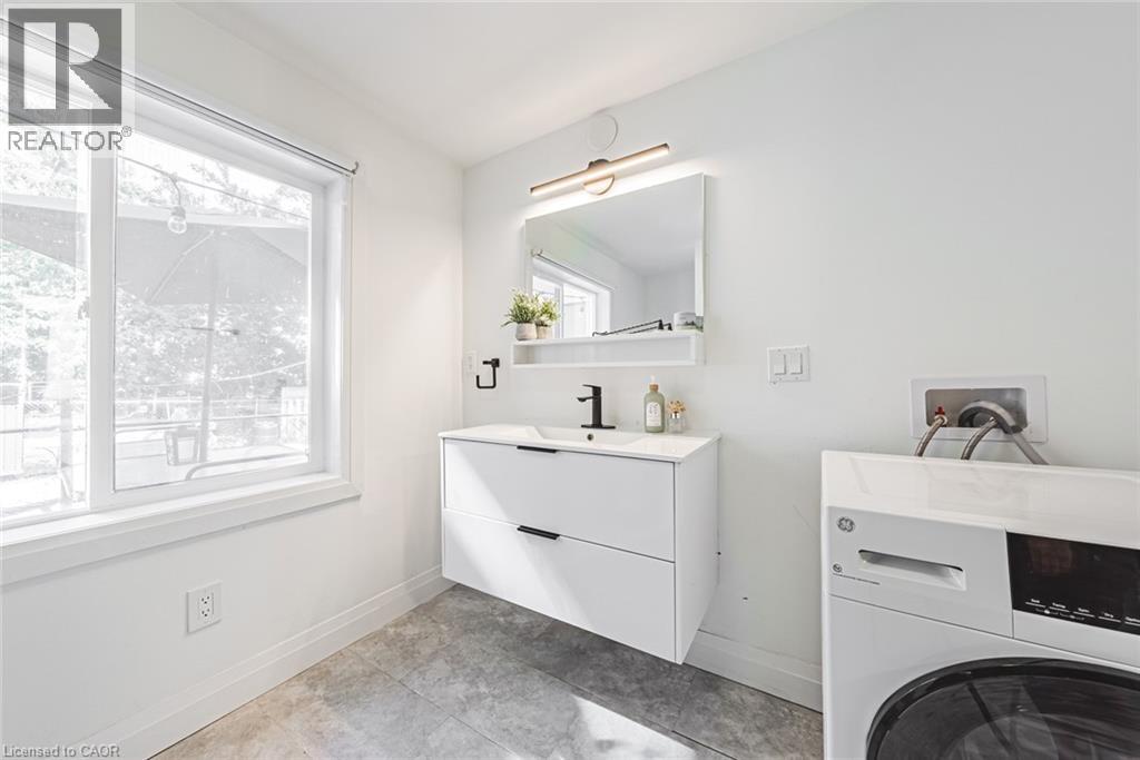 196 WALNUT Street S - 12