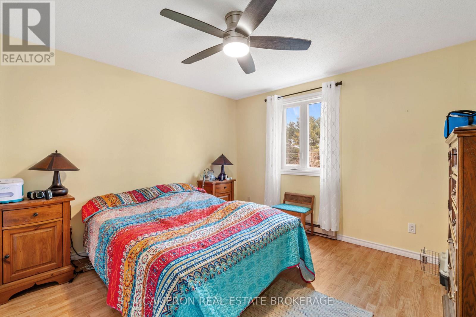 200 ELLEN AVENUE - 10