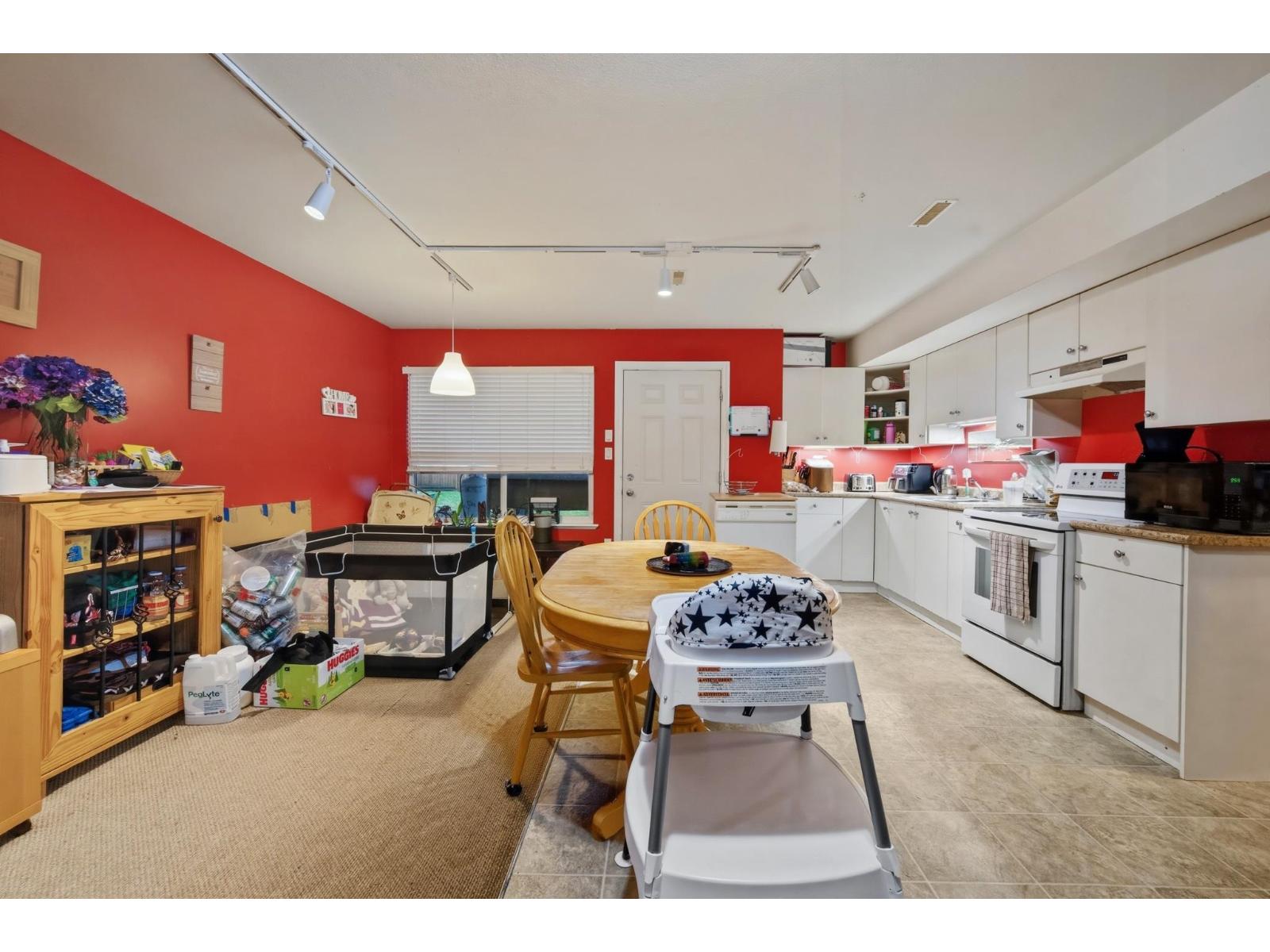 32758 LIGHTBODY STREET, Mission