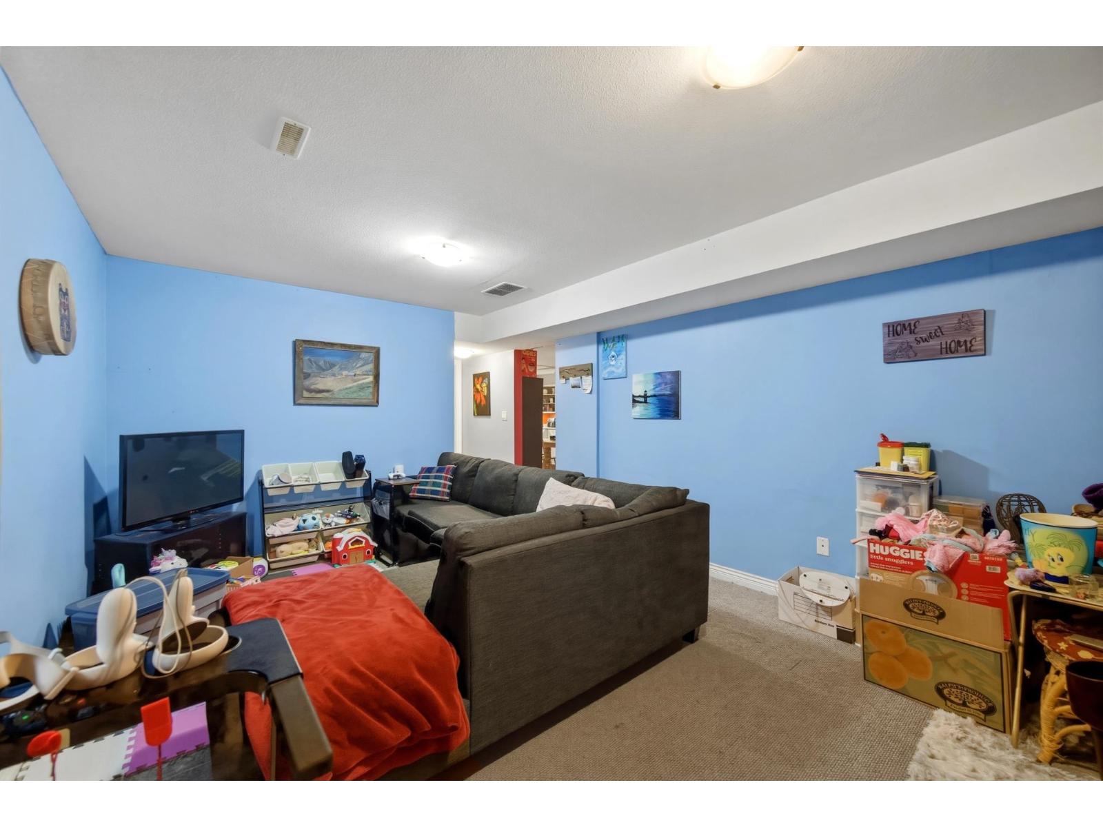 32758 LIGHTBODY STREET, Mission