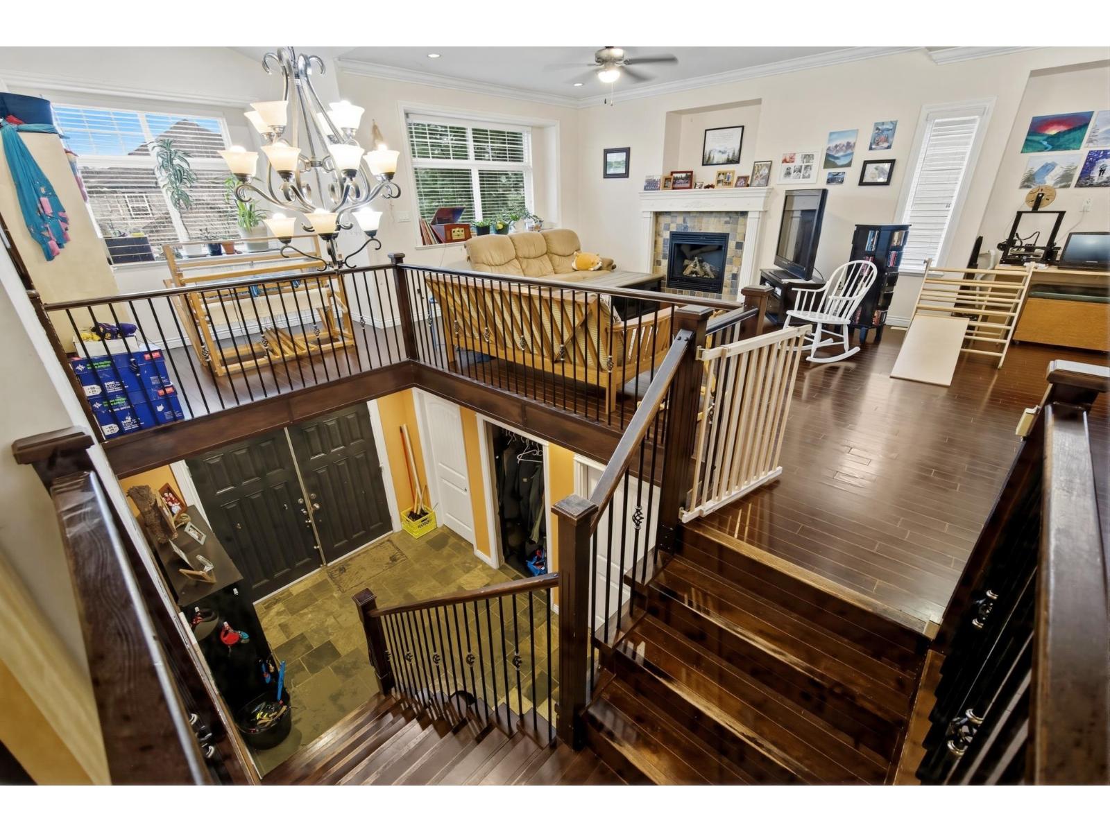 32758 LIGHTBODY STREET, Mission