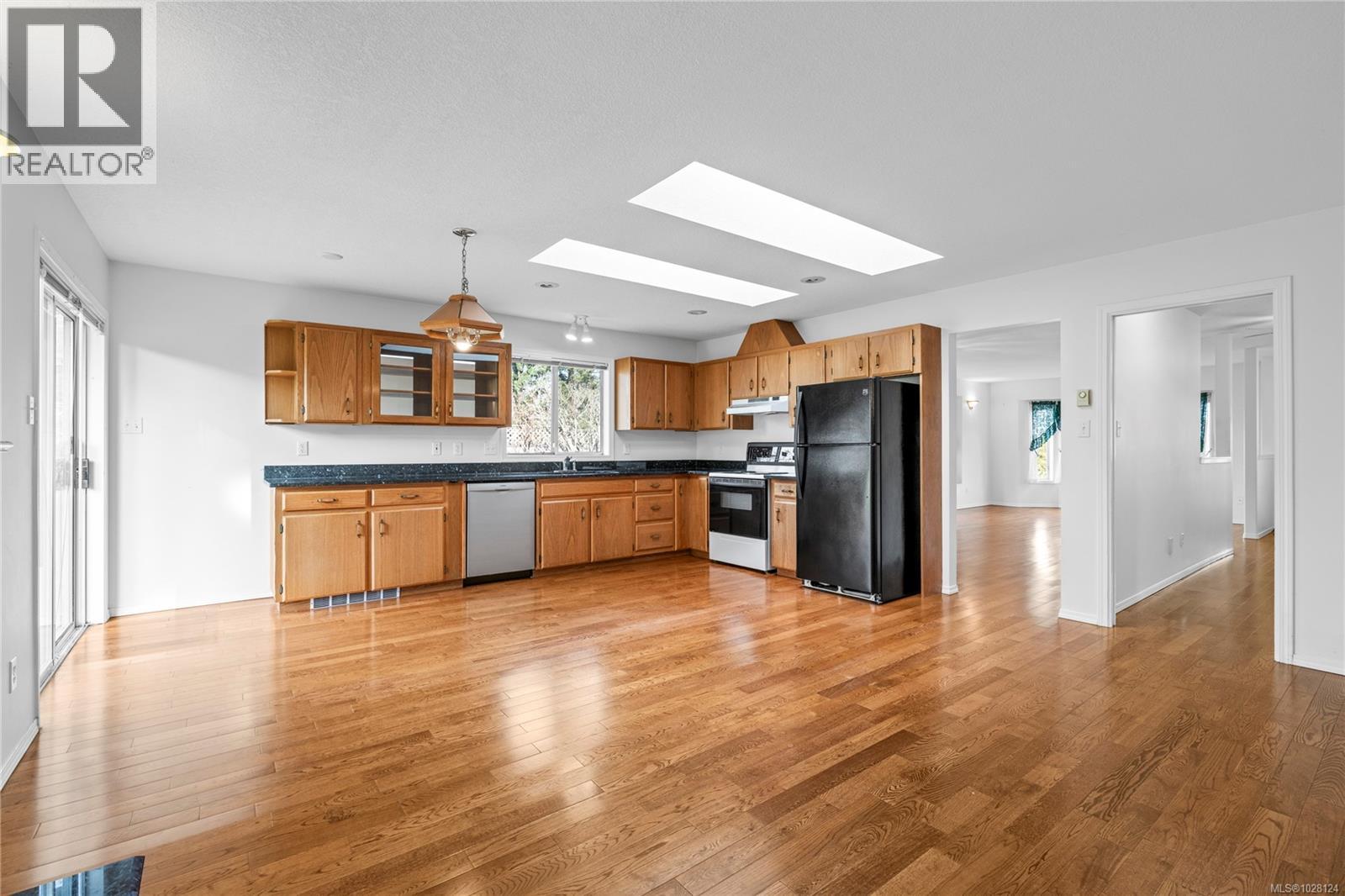 828 Mallory Ave, Parksville