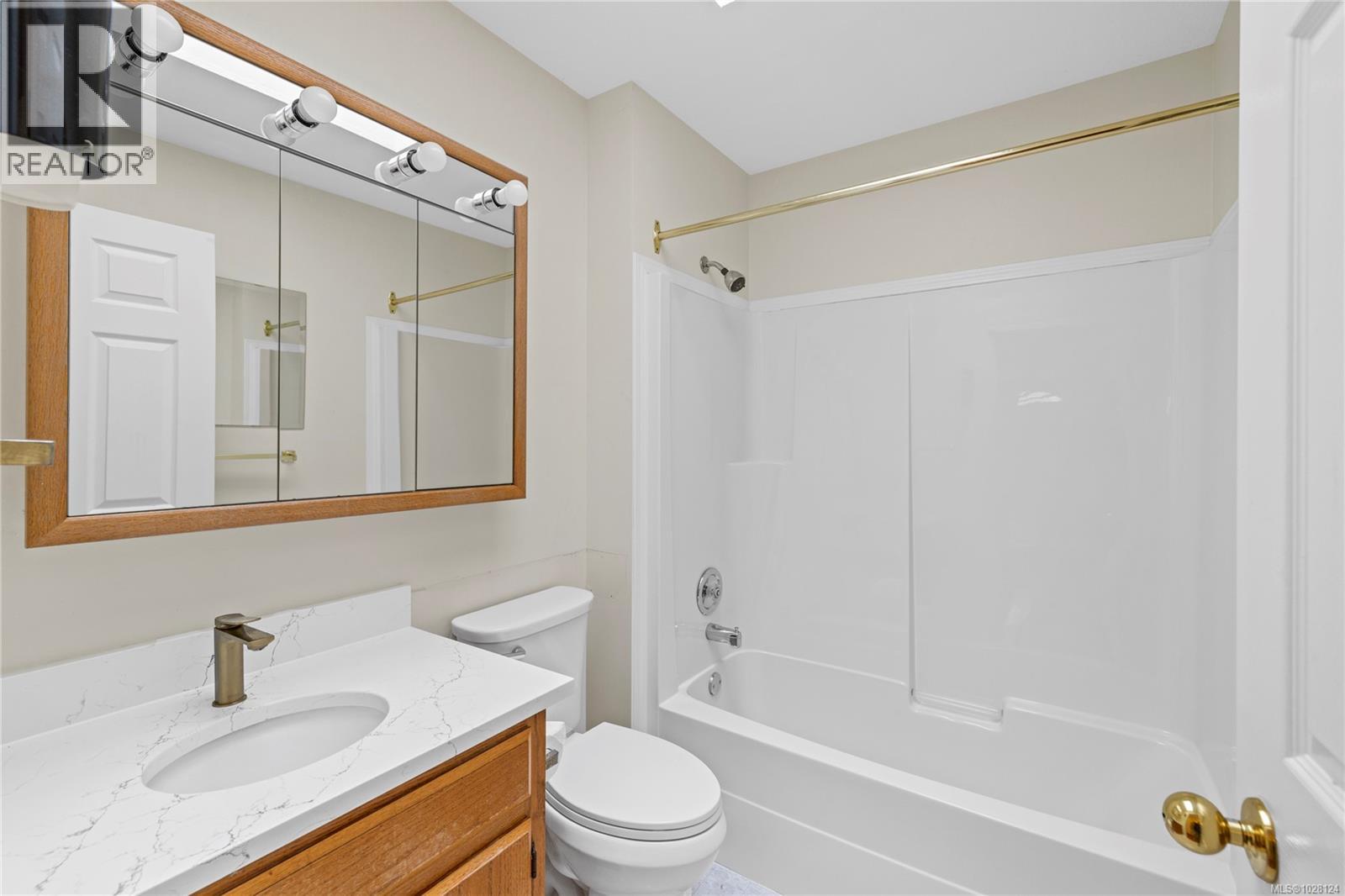 828 Mallory Ave, Parksville