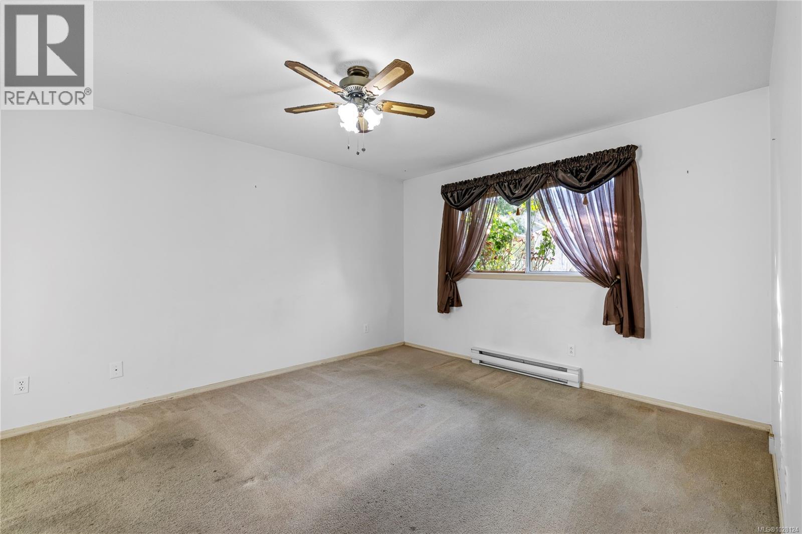 828 Mallory Ave, Parksville