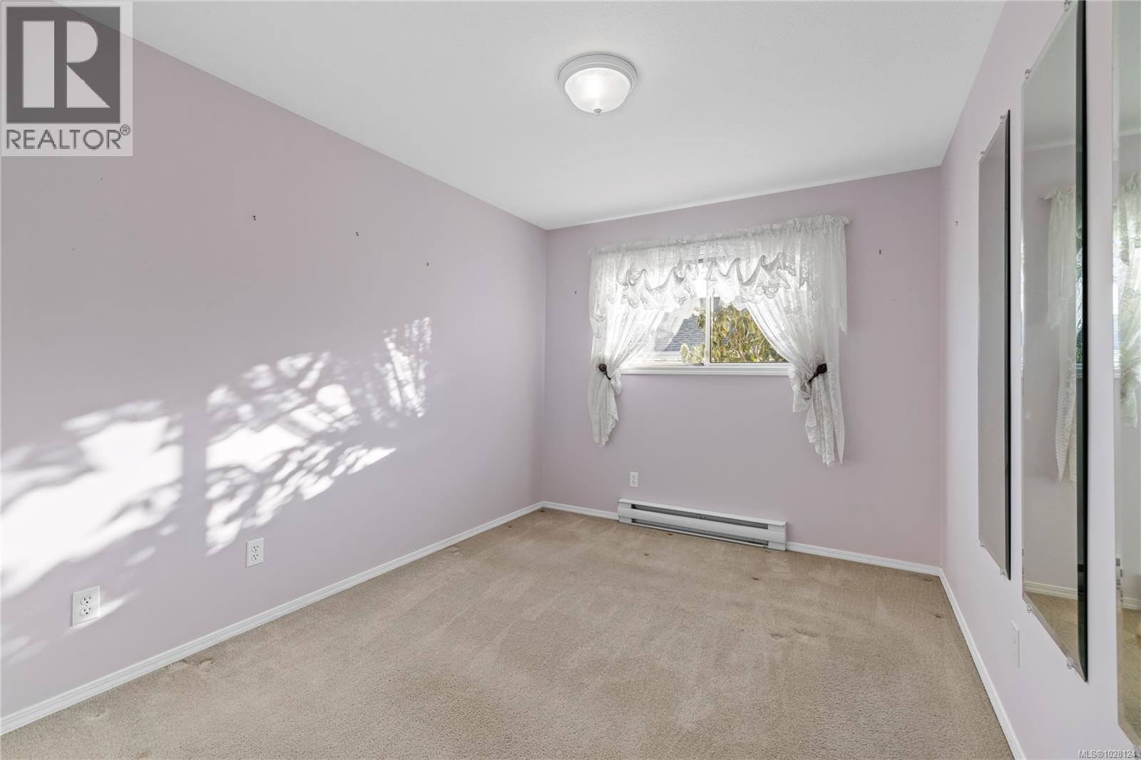 828 Mallory Ave, Parksville