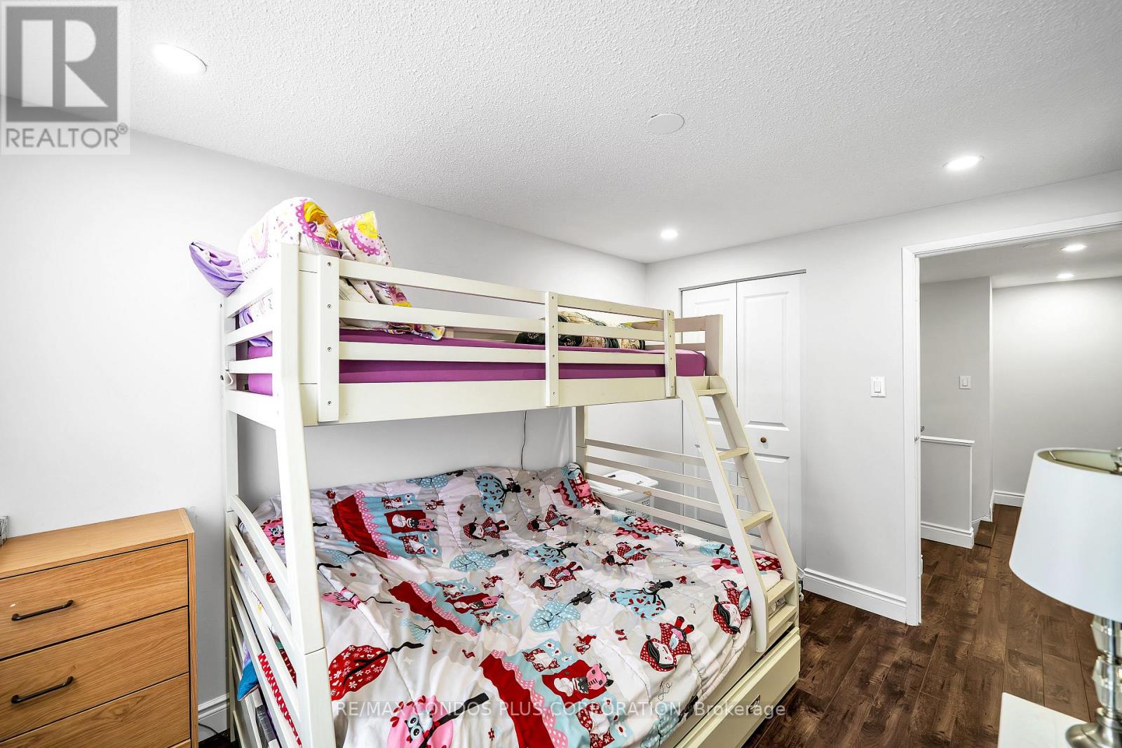 #39 222 PEARSON STREET - 17