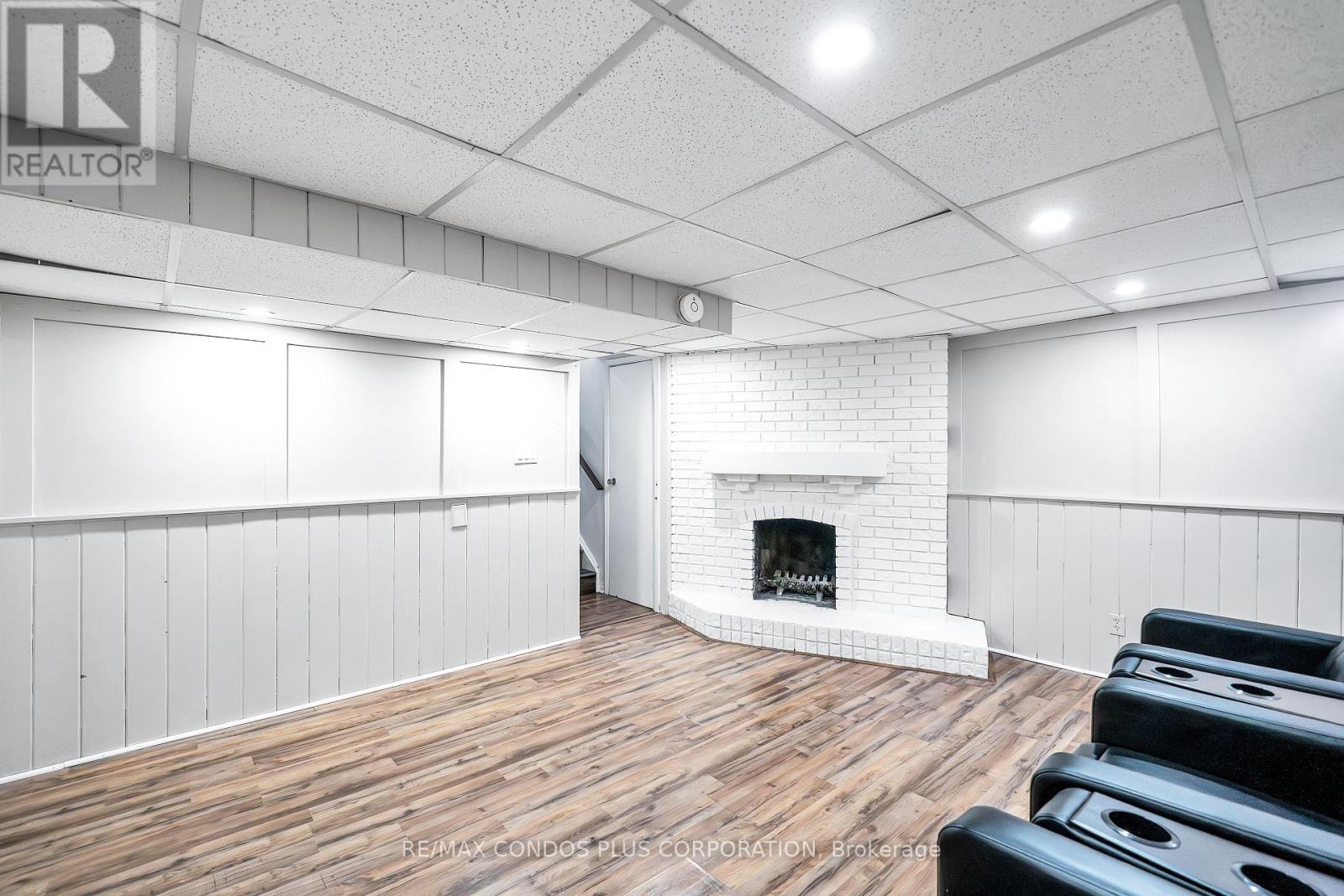 #39 222 PEARSON STREET - 19