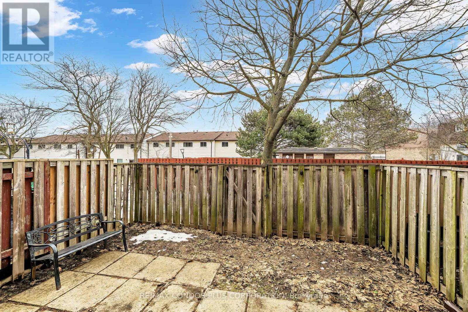 #39 222 PEARSON STREET - 22