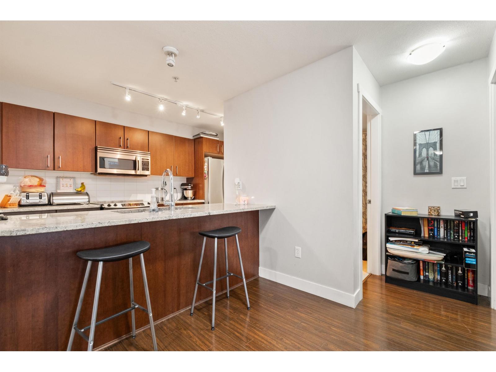 209 45567 YALE ROAD, Chilliwack Proper South, Chilliwack