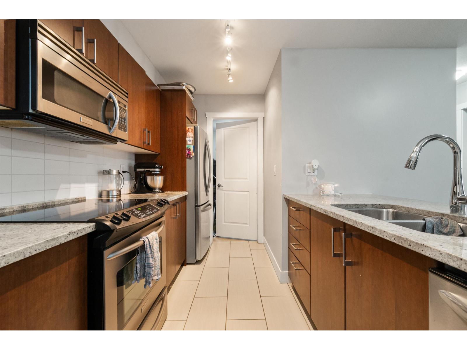 209 45567 YALE ROAD, Chilliwack Proper South, Chilliwack