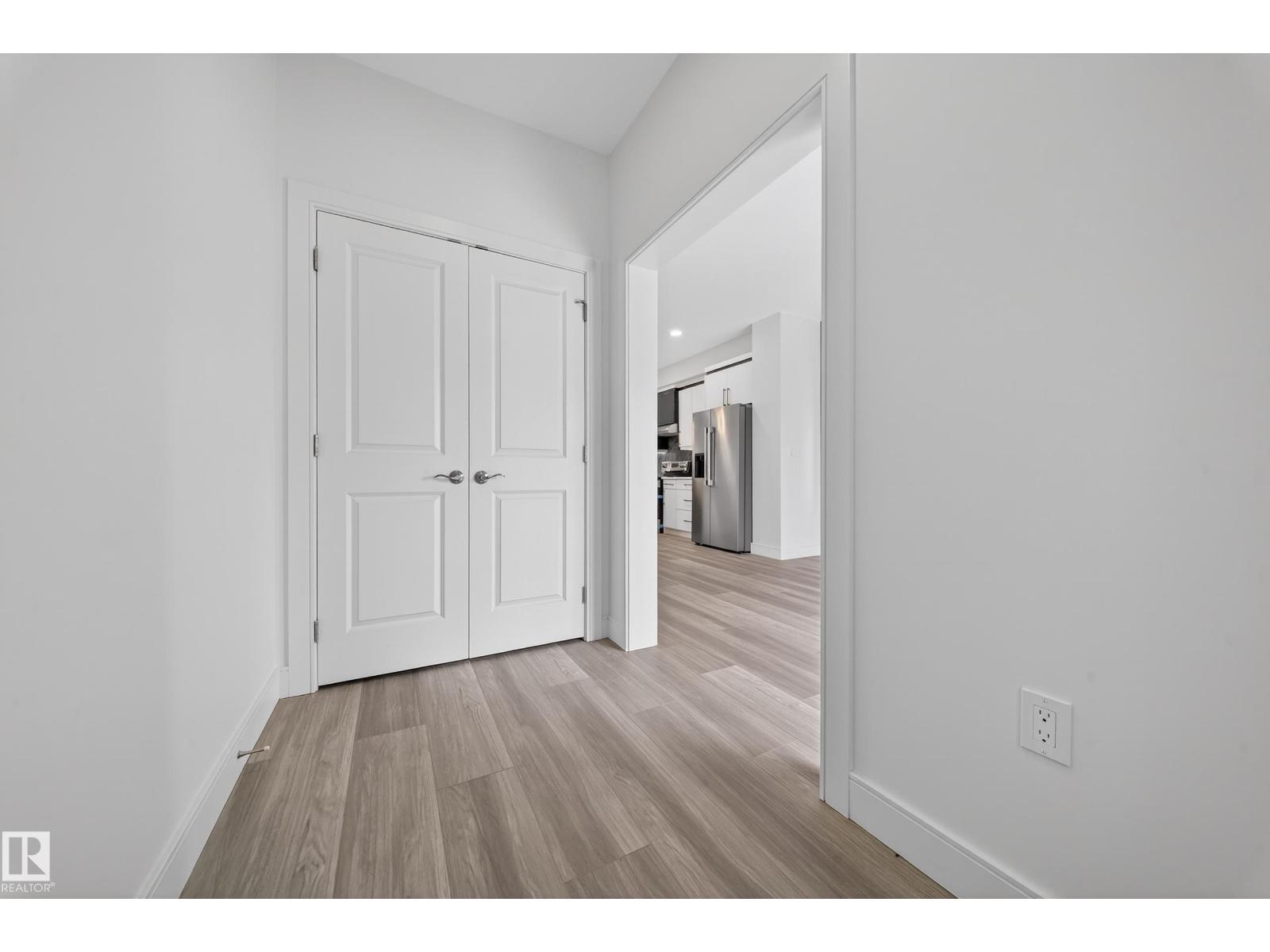 10938 157 ST NW - 19