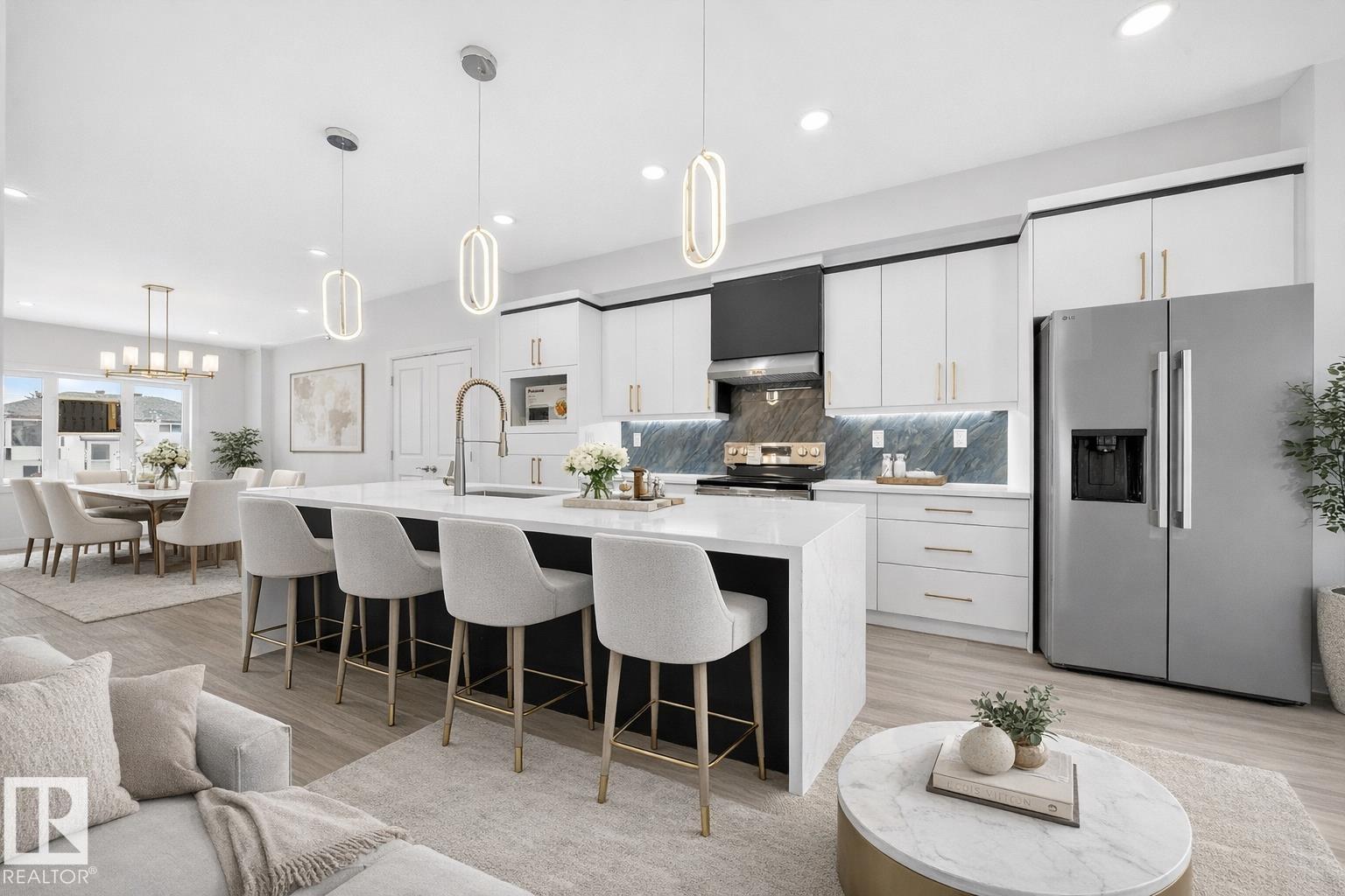 10938 157 ST NW - 5