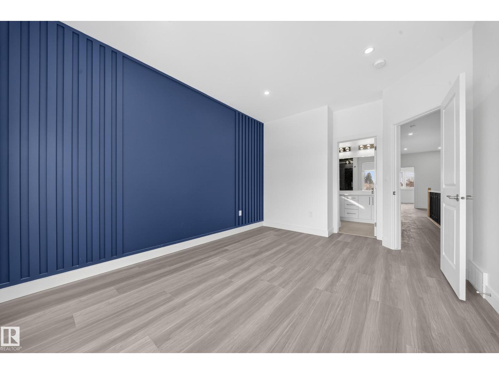 10938 157 ST NW - 22