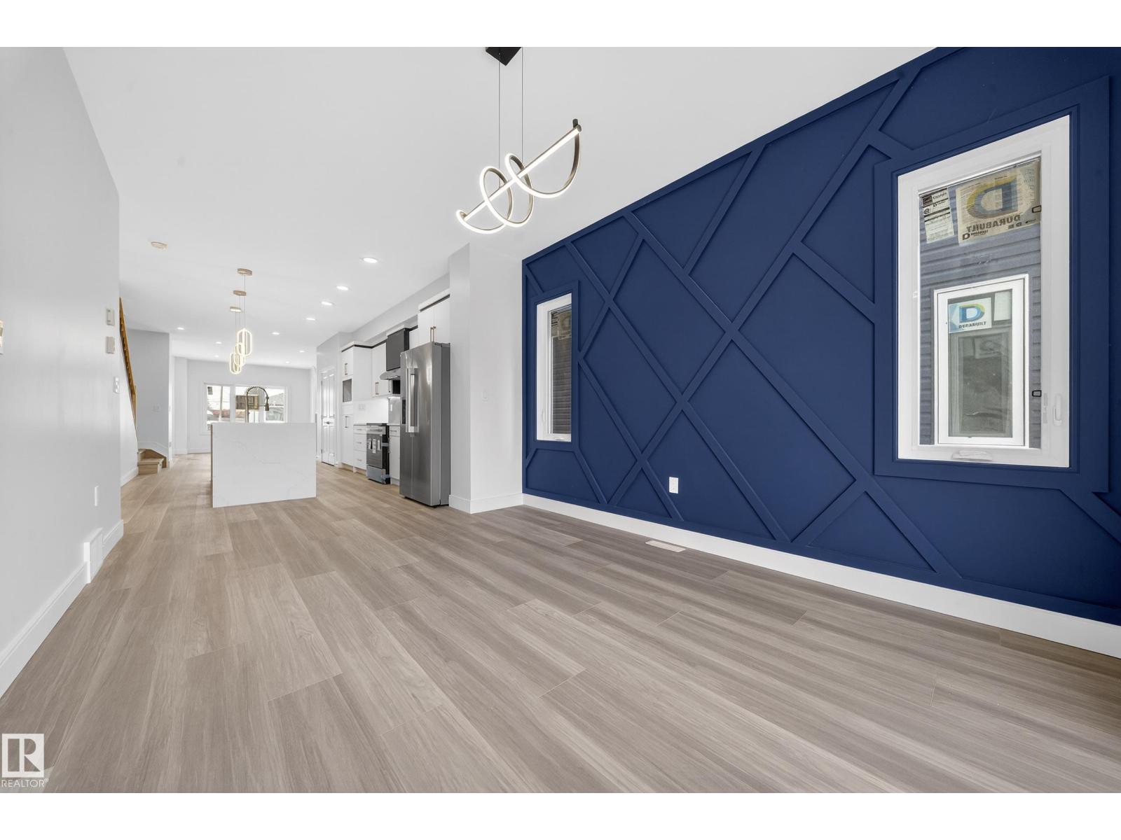 10938 157 ST NW - 16