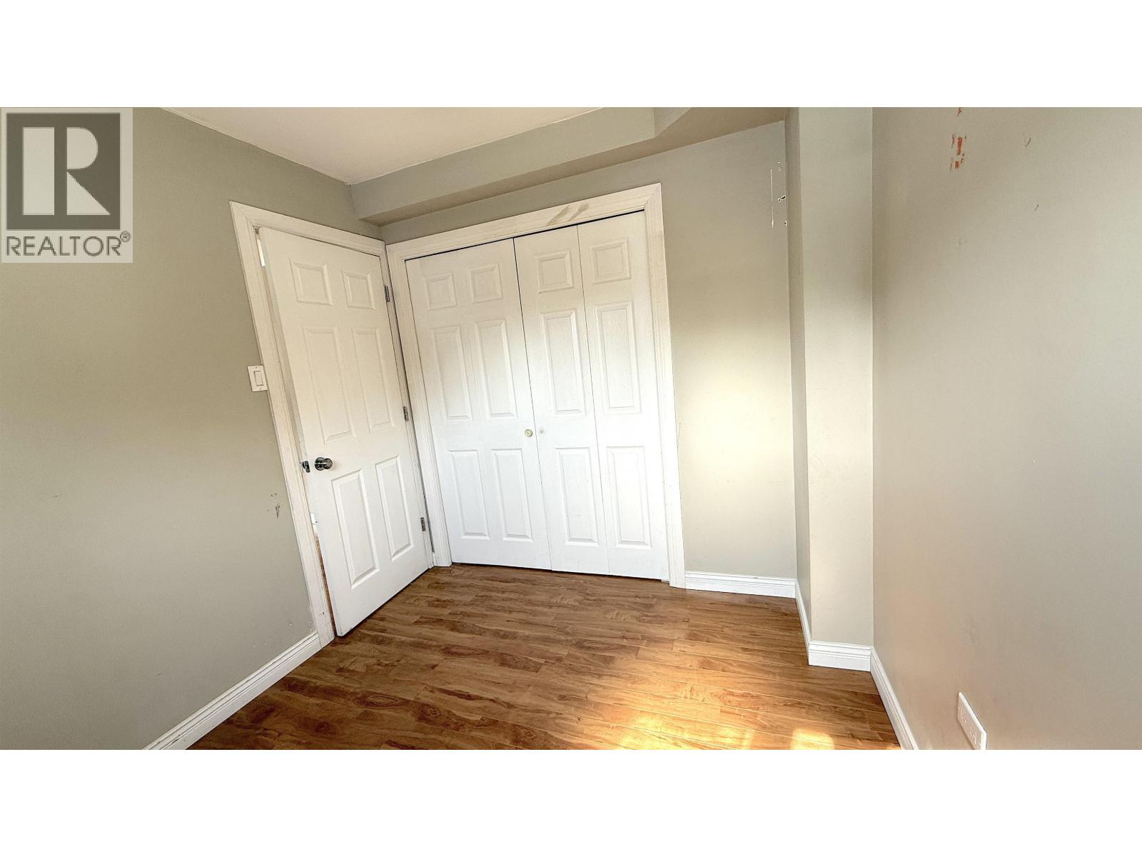 1333 E 8TH AVENUE - 5