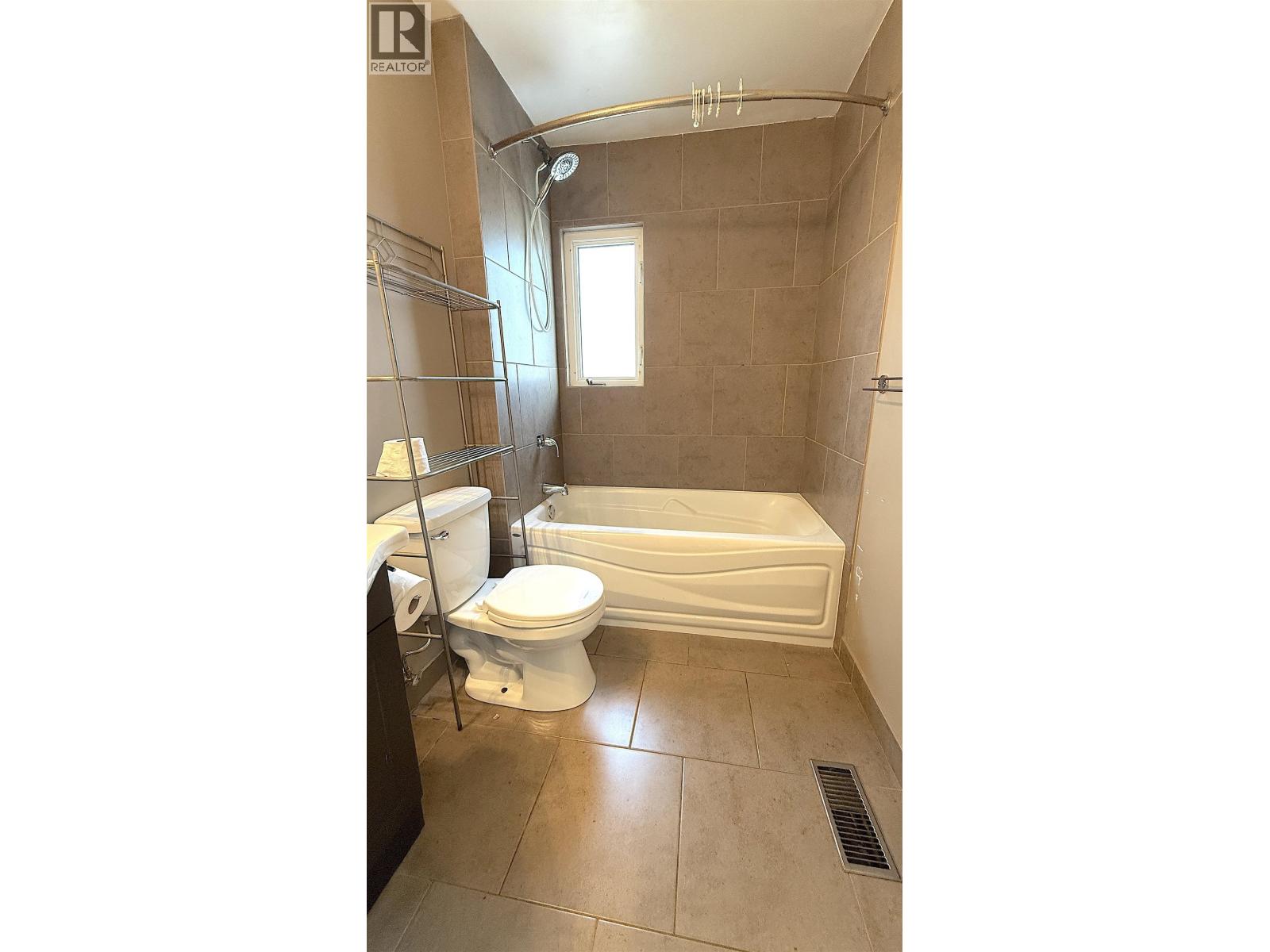 1333 E 8TH AVENUE - 9