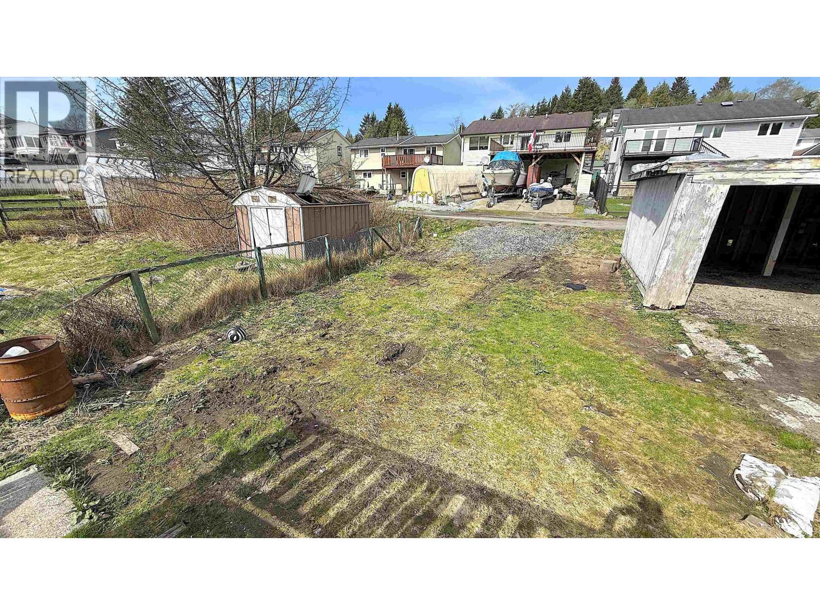 1333 E 8TH AVENUE - 27