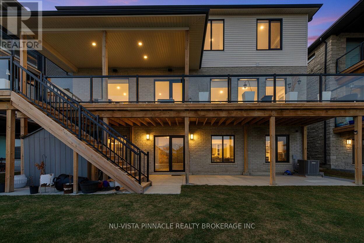 1521 MEDWAY PARK DRIVE — photo 43